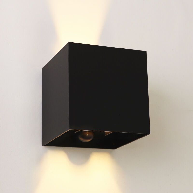 Moderni ylös alas seinävalaisin musta, Dion, 6W, 2700K LED, IP54