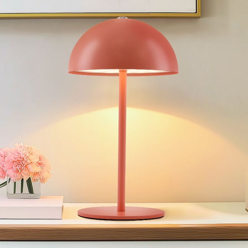 Retro pöytävalaisin oranssi, Douwe, 4W, dim to warm LED, kosketushimmentimellä