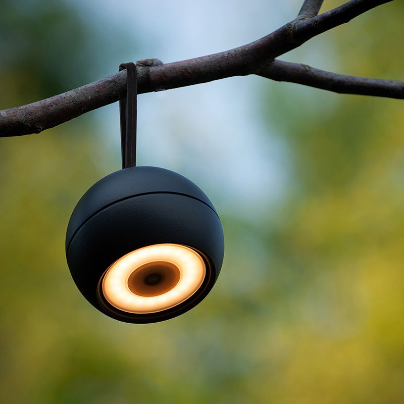 Musta alumiini ladattava seinävalaisin, Lunex, 2W, 3000K LED, IP54, katkaisimella