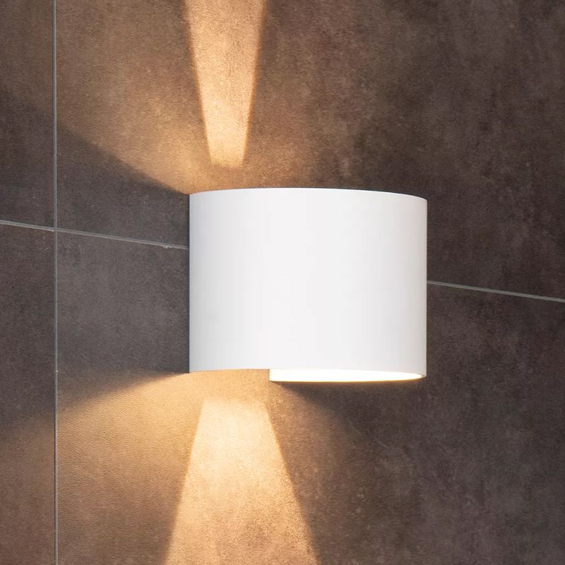 Valkoinen metalli ylös alas seinävalaisin, Axi, 6W, 2700K LED, IP54