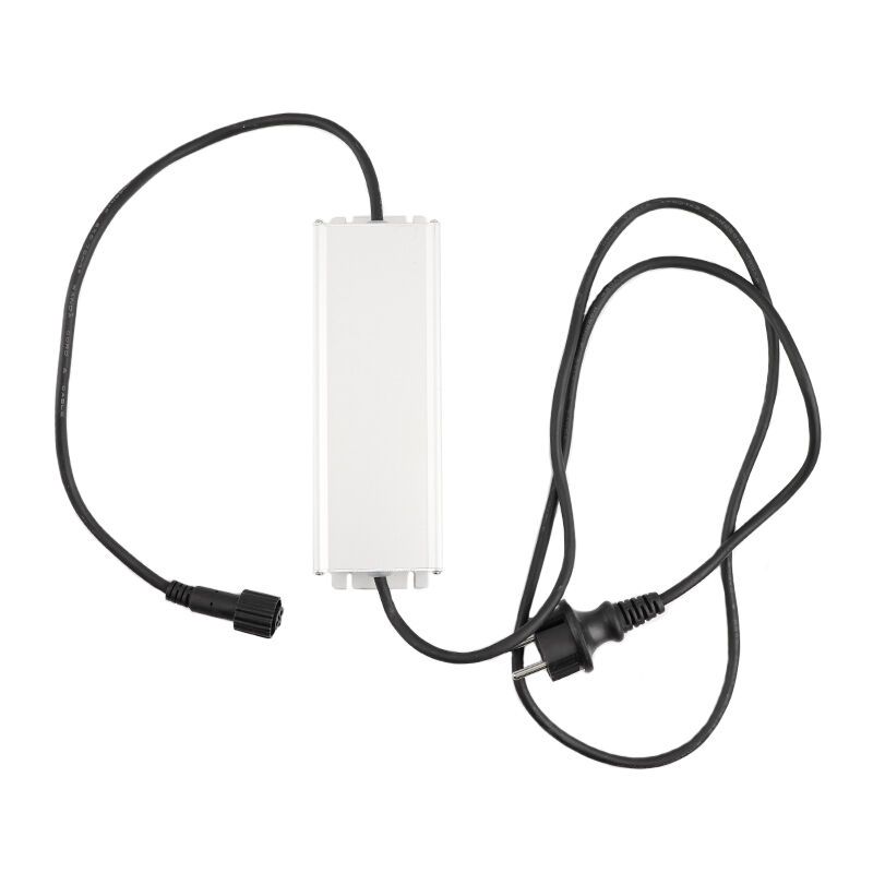 LED-valoköysi virtajohdolla, lämpimän ja kylmän valkoisen värisävyyn