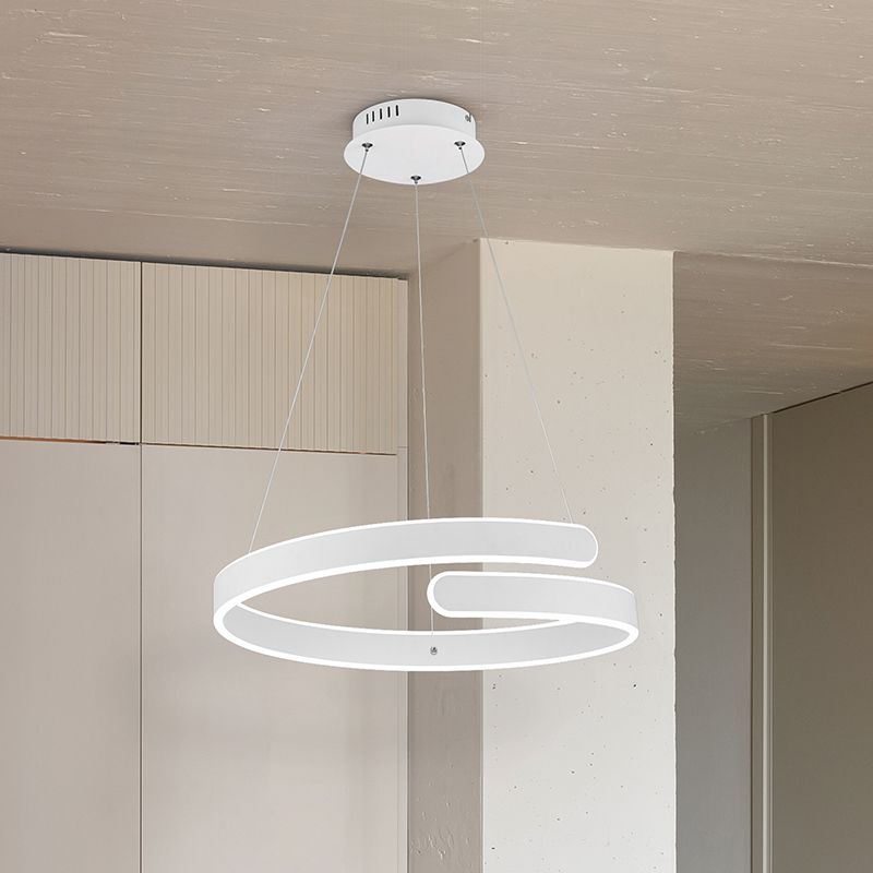 Valkoinen metalli riippuvalaisin, Resy, 37W, 4000K LED, 3-portaisesti himmennettävä Valkoinen metalli riippuvalaisin, Resy, 37W, 4000K LED, 3-portaisesti himmennettävä
