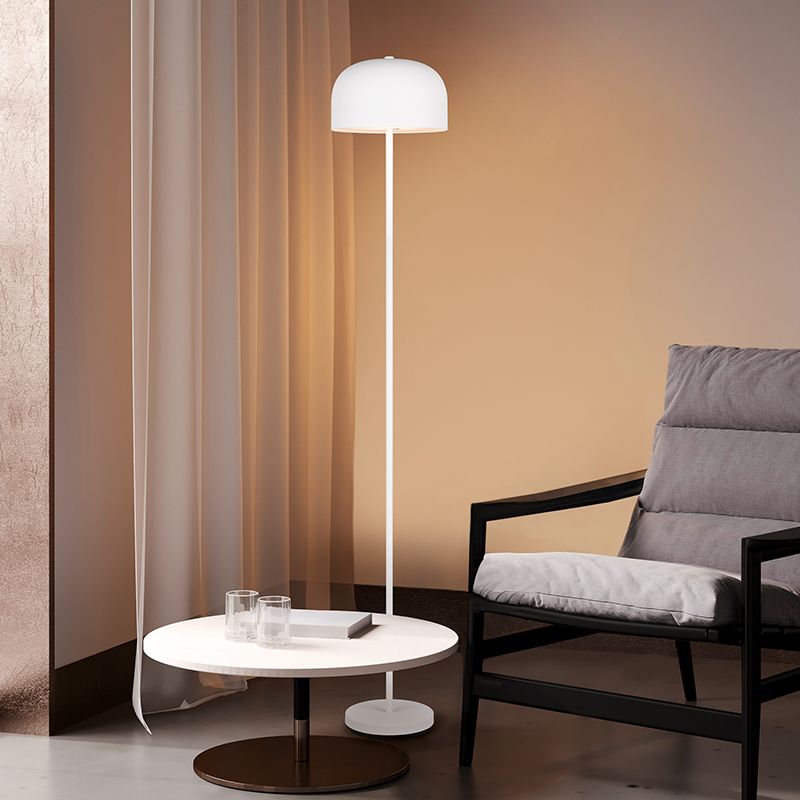 Valkoinen metalli ladattava lattiavalaisin, Dustin, 2,5W, 3000K LED, 3-portaisesti himmennettävä