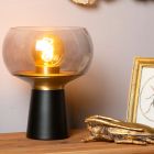 Musta lasi pöytävalaisin, Farris, katkaisimella