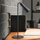 Musta metalli pöytävalaisin, Remko, 2W, 3000K LED, kosketushimmentimellä