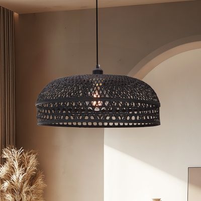 Bambu riippuvalaisin musta, Jennifer