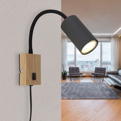 Design metalli pistorasiaseinävalaisin musta, Roelof, katkaisimella