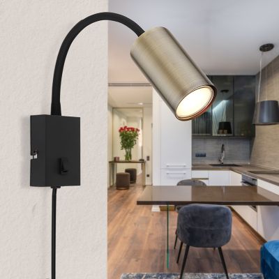 Design metalli pistorasiaseinävalaisin messinki, Roelof, katkaisimella