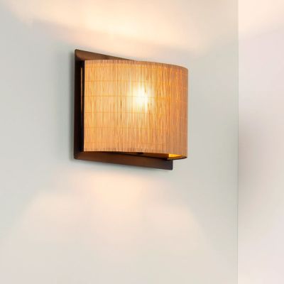 Rottinki seinävalaisin ruskea, Magius