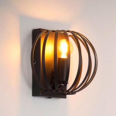 Musta metalli seinävalaisin , Manuela