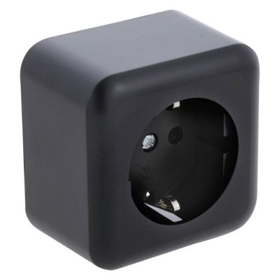Q-Link pinta-asennettava pistorasia, 1-osainen, lapsisuojalla ja maadoitetulla koskettimella, musta