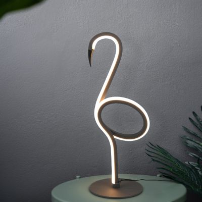 Musta metalli pöytävalaisin, Puk, 6W, 3000K LED, katkaisimella