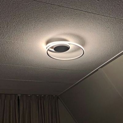 Valkoinen metalli kattolamppu, Sassandra, 22W, 3000K LED, 3-portaisesti himmennettävä